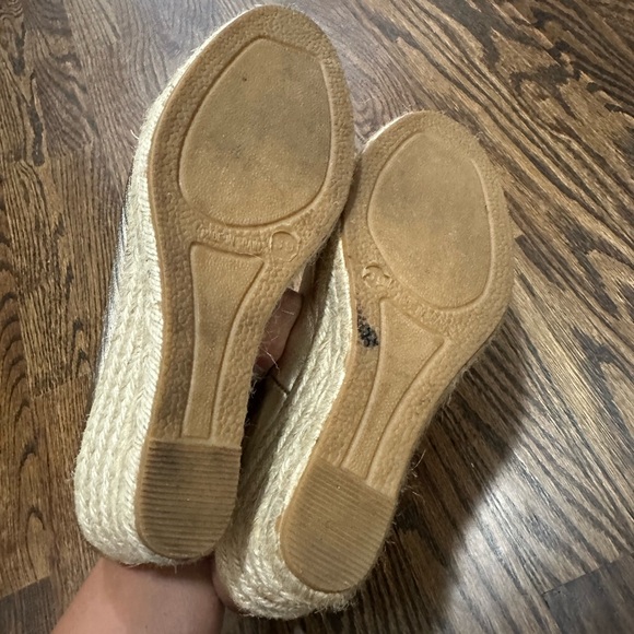 Blue Illusion Gold Espadrille Platform Sandals Size 8 - Picture 4 of 4